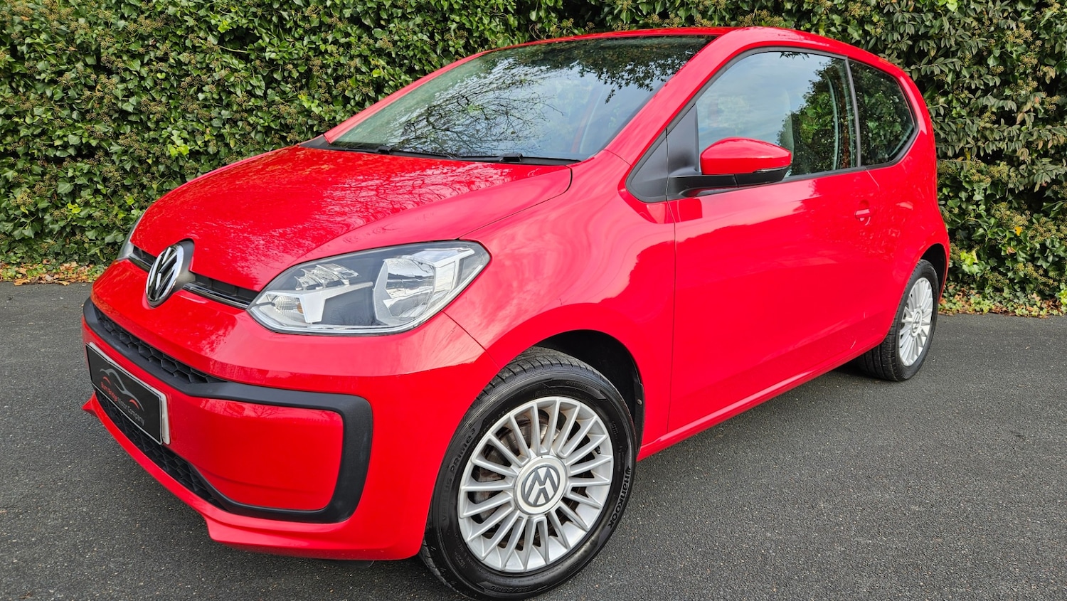 Used Volkswagen up! 2016 for sale - 76858937: Photo 1