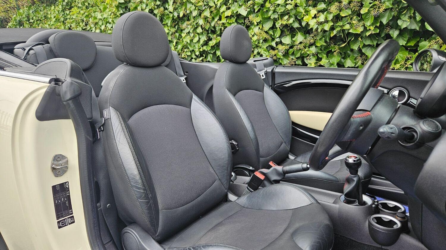 Used MINI Convertible 2012 for sale - 78139607: Photo 12