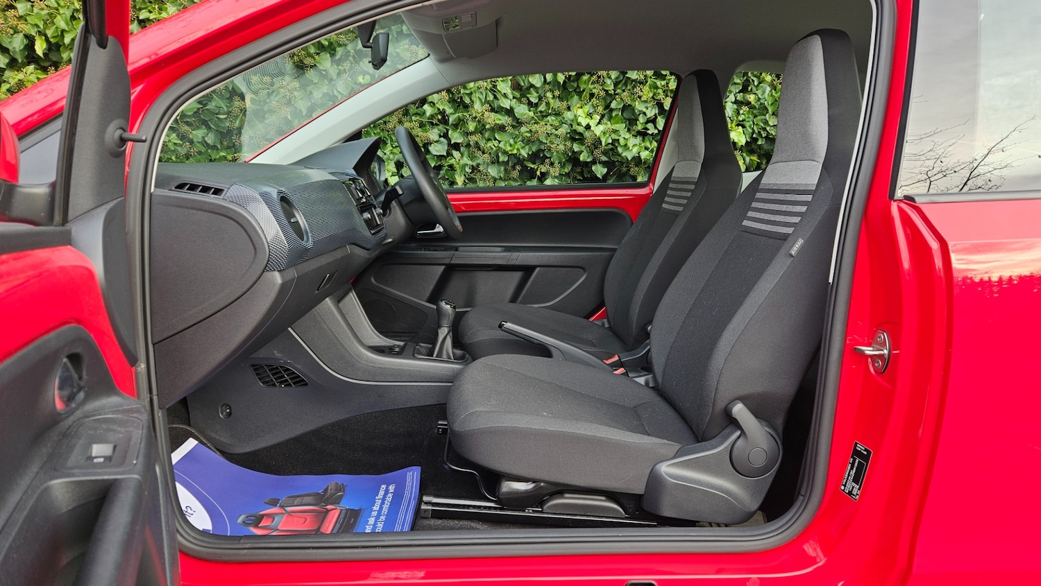 Used Volkswagen up! 2016 for sale - 76682513: Photo 16