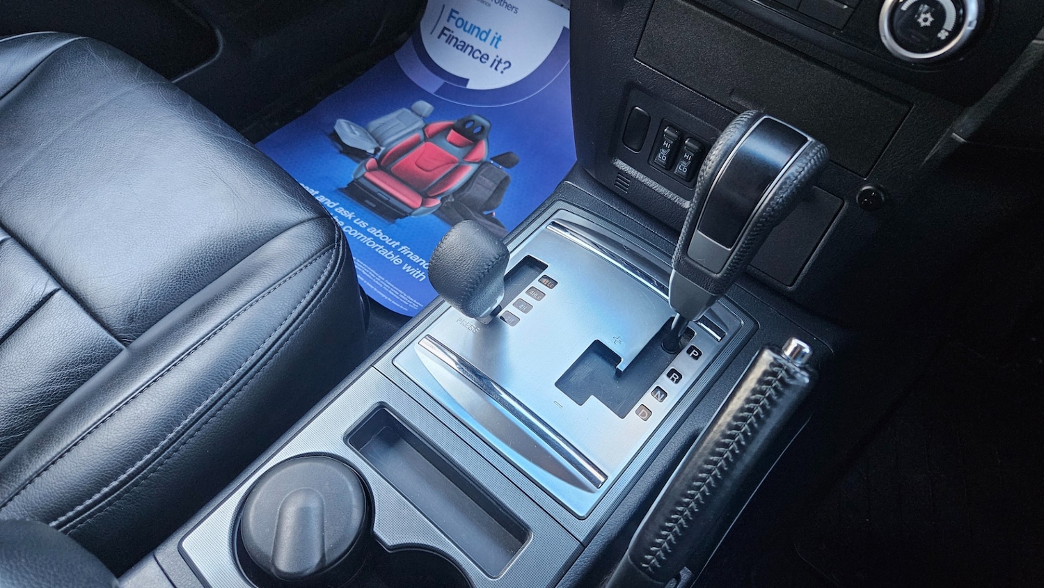 Used Mitsubishi Shogun 2010 for sale - 77789114: Photo 18