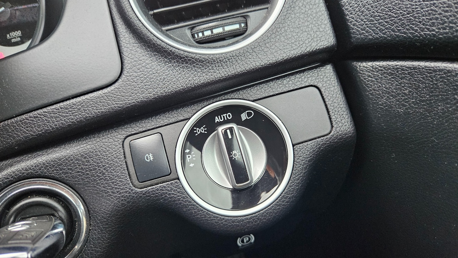 Used Mercedes-Benz C Class 2011 for sale - 76300576: Photo 21