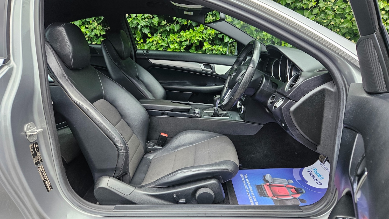 Used Mercedes-Benz C Class 2011 for sale - 76300576: Photo 9