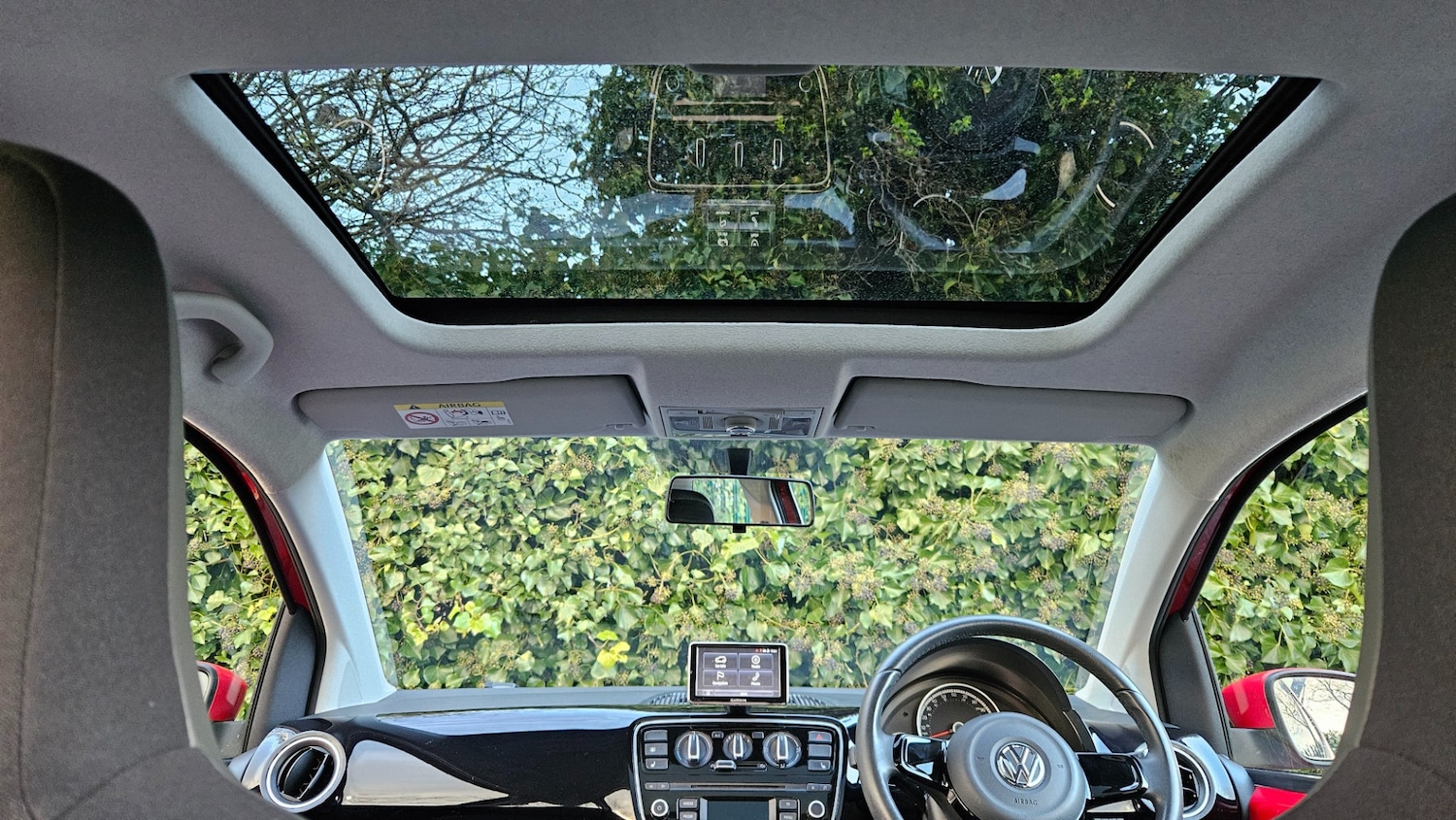 Used Volkswagen up! 2014 for sale - 78043351: Photo 13