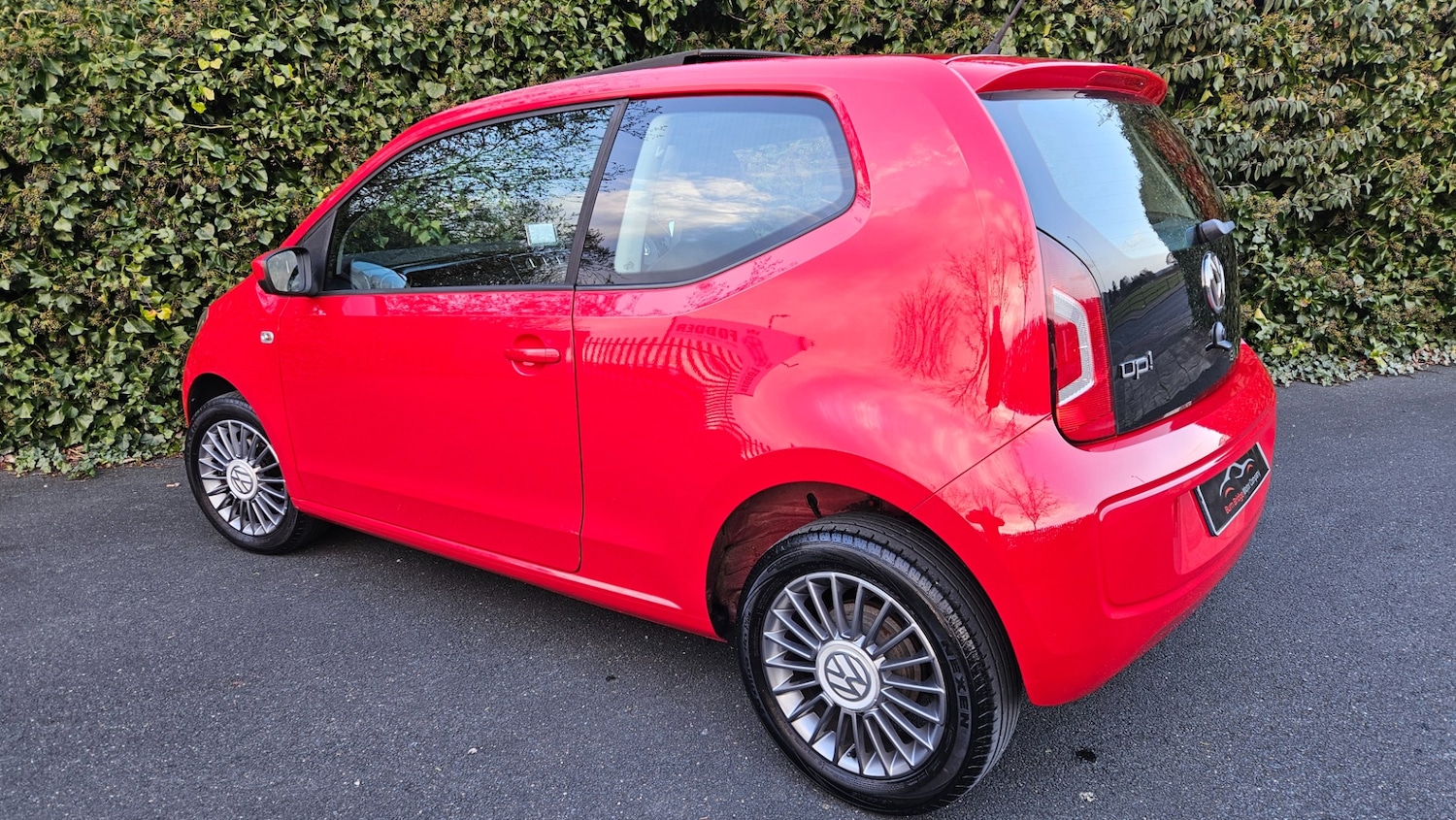 Used Volkswagen up! 2014 for sale - 78043351: Photo 3
