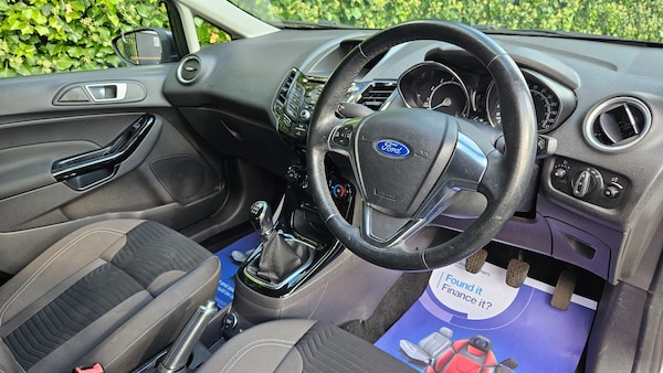 Used Ford Fiesta 2016 for sale - 76116678: Photo 11