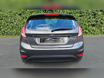 Used Ford Fiesta 2016 for sale - 76116678: Photo 4