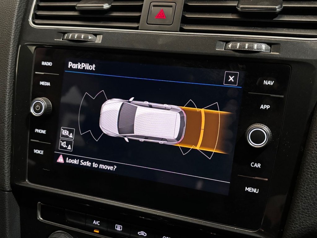 Used Volkswagen Golf 2019 for sale - 77779924: Photo 17