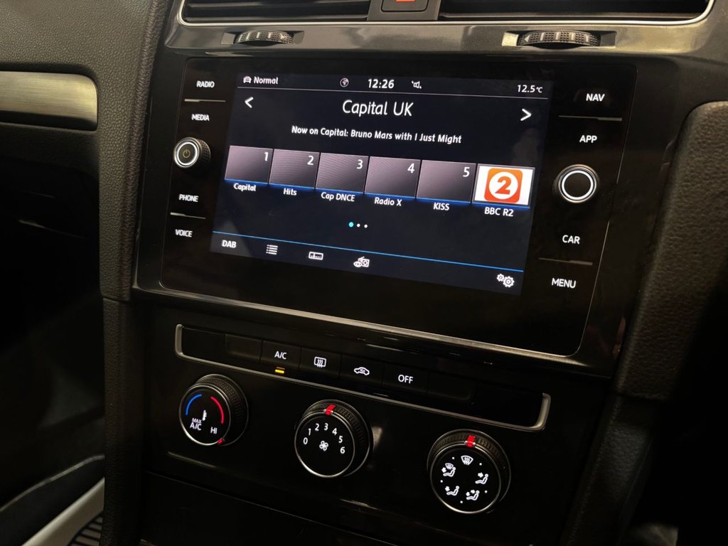 Used Volkswagen Golf 2019 for sale - 77779924: Photo 18