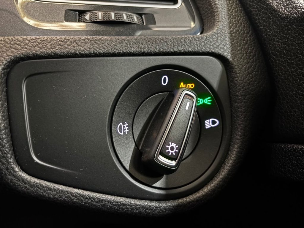 Used Volkswagen Golf 2019 for sale - 77779924: Photo 22