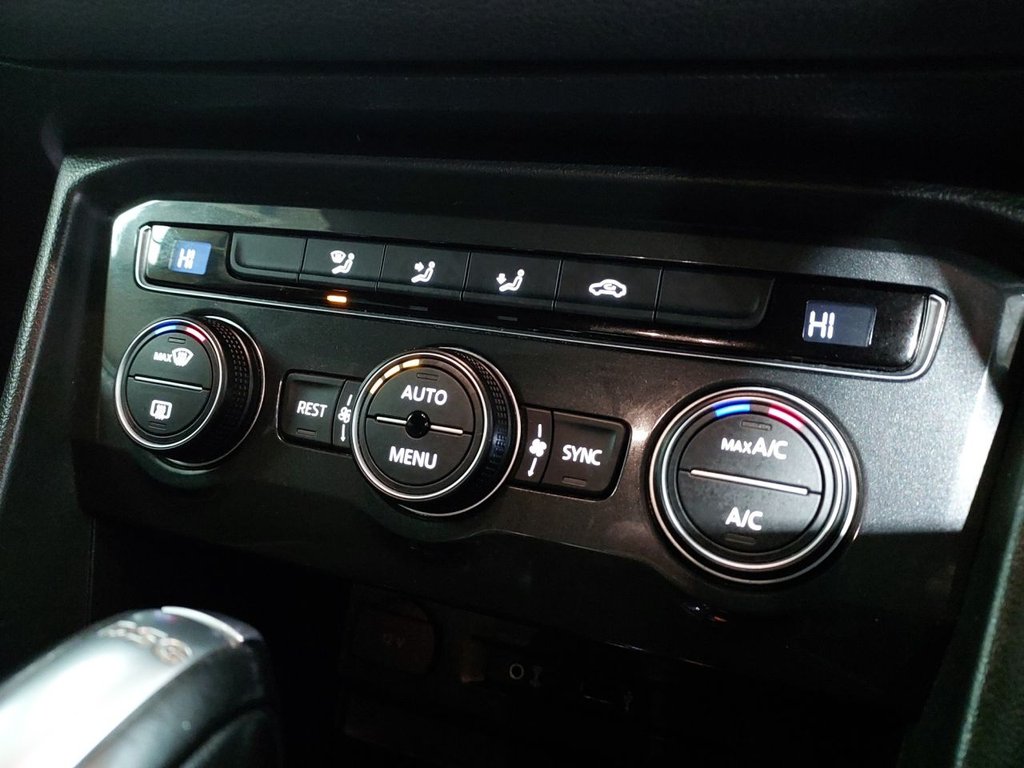 Used Volkswagen Tiguan 2016 for sale - 77336092: Photo 18