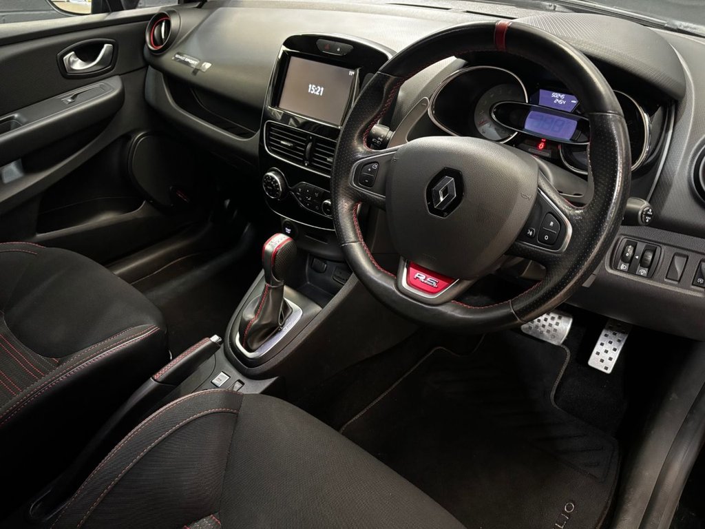 Used Renault Clio 2018 for sale - 77890866: Photo 2