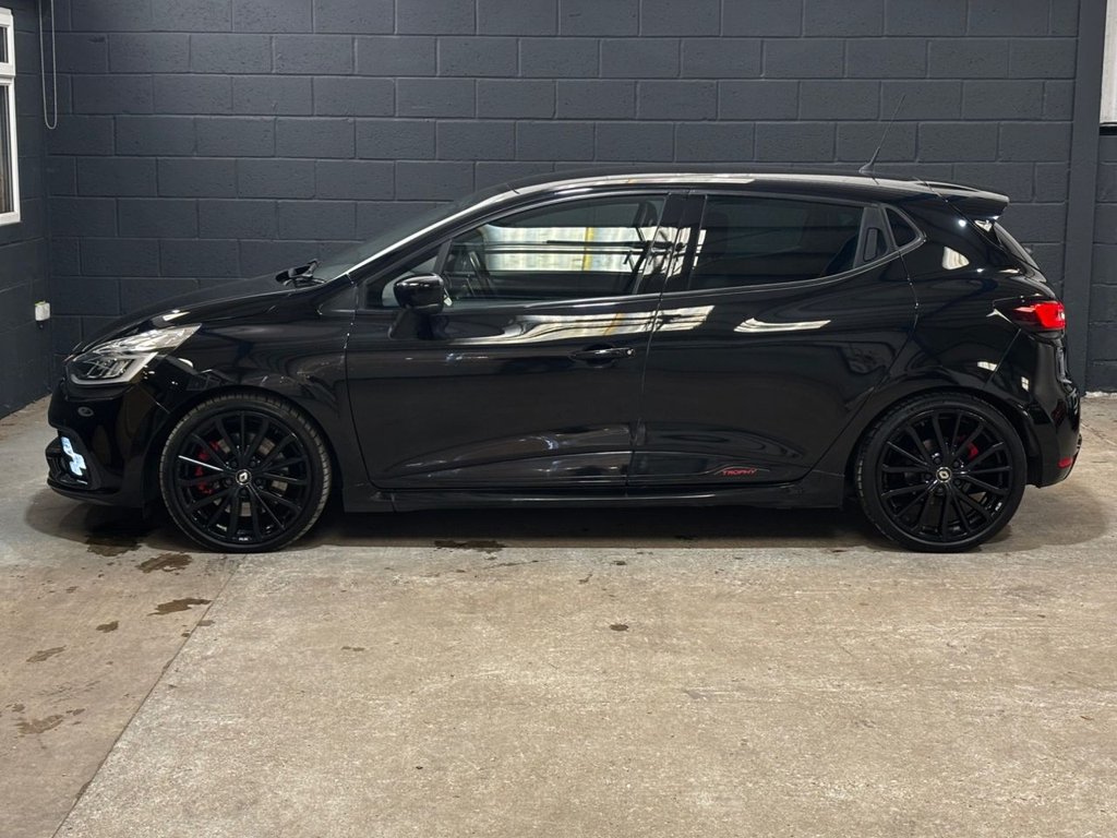 Used Renault Clio 2018 for sale - 77890866: Photo 3
