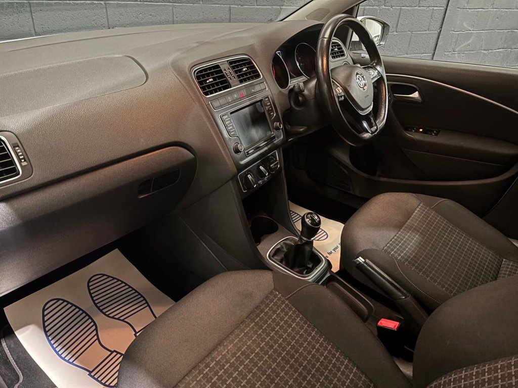 Used Volkswagen Polo 2016 for sale - 77341373: Photo 24