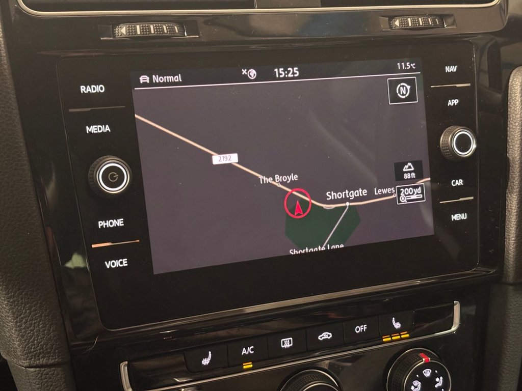 Used Volkswagen Golf 2019 for sale - 77631580: Photo 15