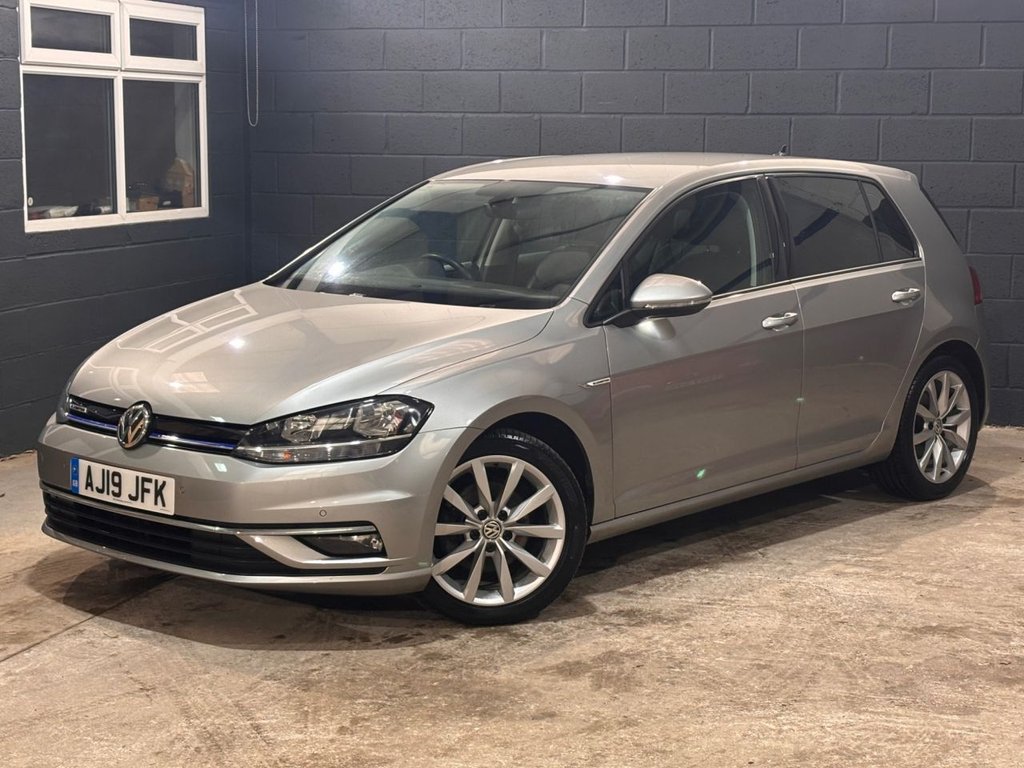 Used Volkswagen Golf 2019 for sale - 77631580: Photo 5