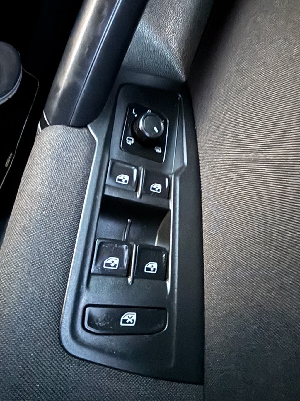 Used Volkswagen Tiguan 2019 for sale - 77336085: Photo 41