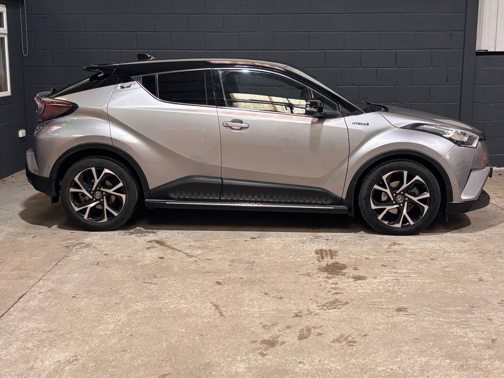 Used Toyota C-HR 2018 for sale - 77534288: Photo 11