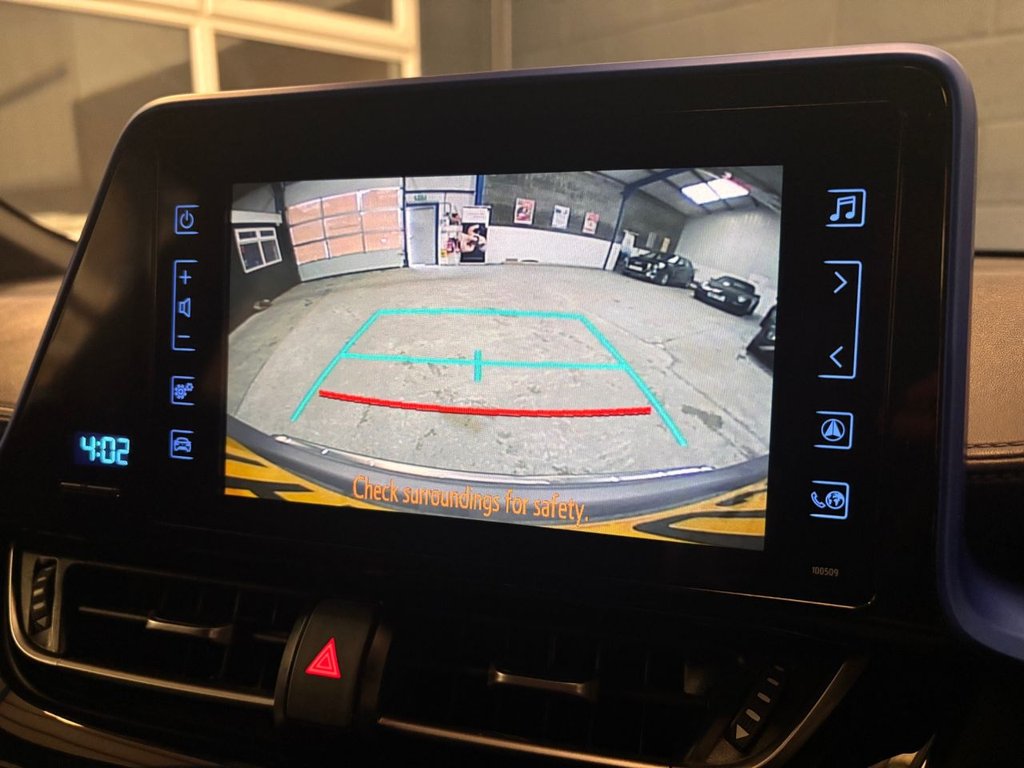 Used Toyota C-HR 2018 for sale - 77534288: Photo 15