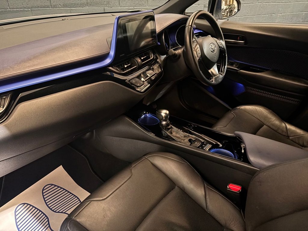 Used Toyota C-HR 2018 for sale - 77534288: Photo 17