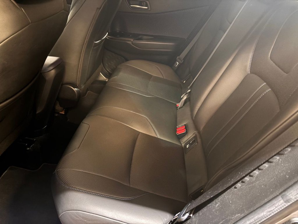 Used Toyota C-HR 2018 for sale - 77534288: Photo 18