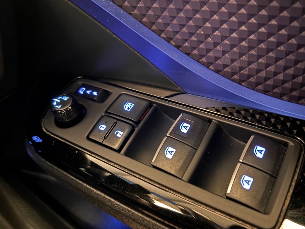 Used Toyota C-HR 2018 for sale - 77534288: Photo 28