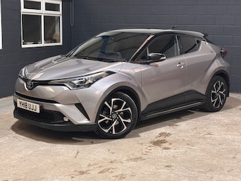 Used Toyota C-HR 2018 for sale - 77534288: Photo