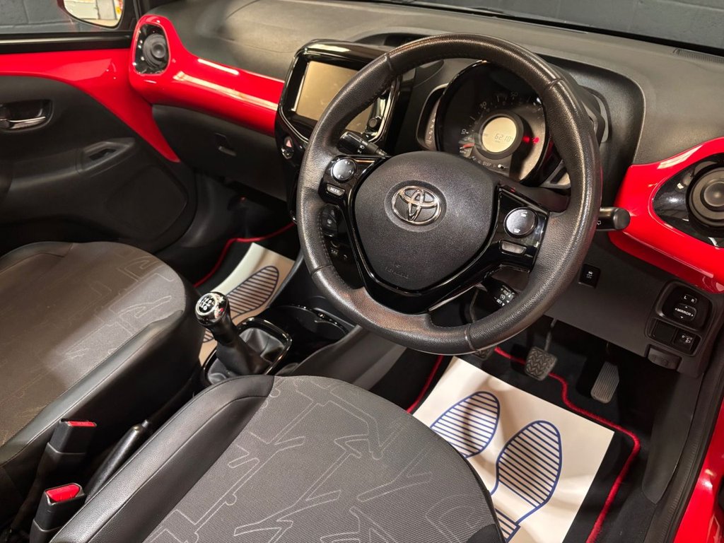 Used Toyota AYGO 2015 for sale - 77558029: Photo 2