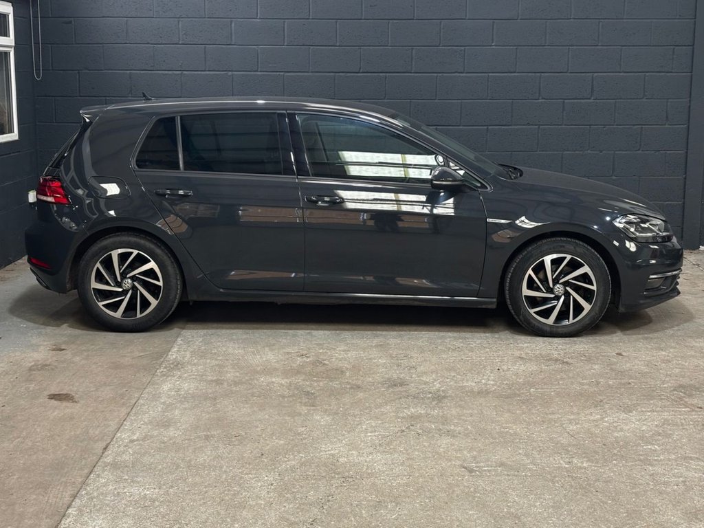 Used Volkswagen Golf 2019 for sale - 77919791: Photo 11