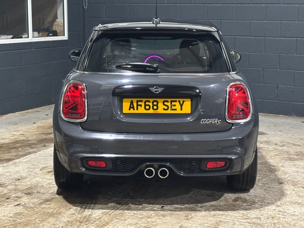 Used MINI Hatch 2018 for sale - 77336079: Photo 10