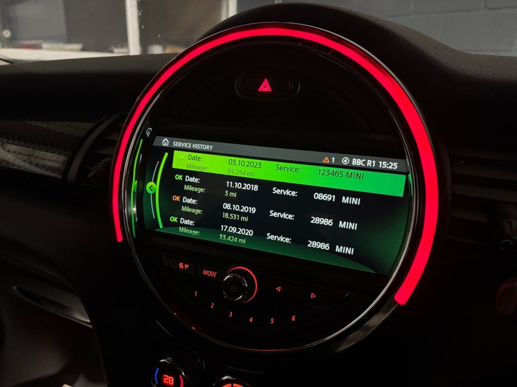 Used MINI Hatch 2018 for sale - 77336079: Photo 18