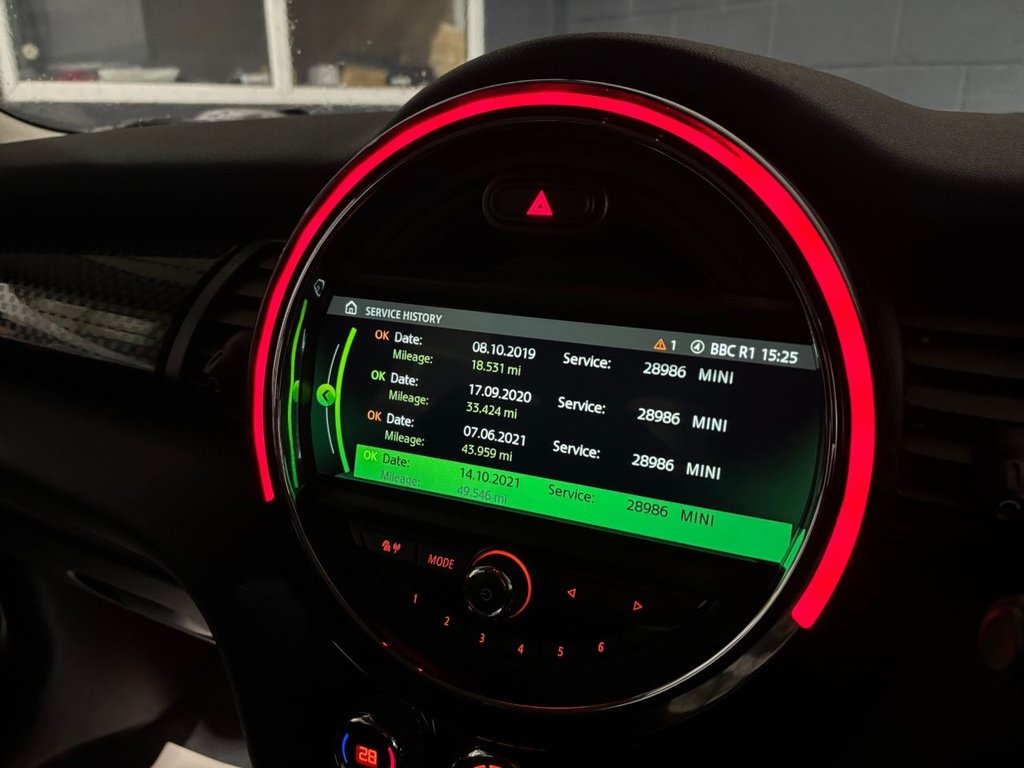 Used MINI Hatch 2018 for sale - 77336079: Photo 19