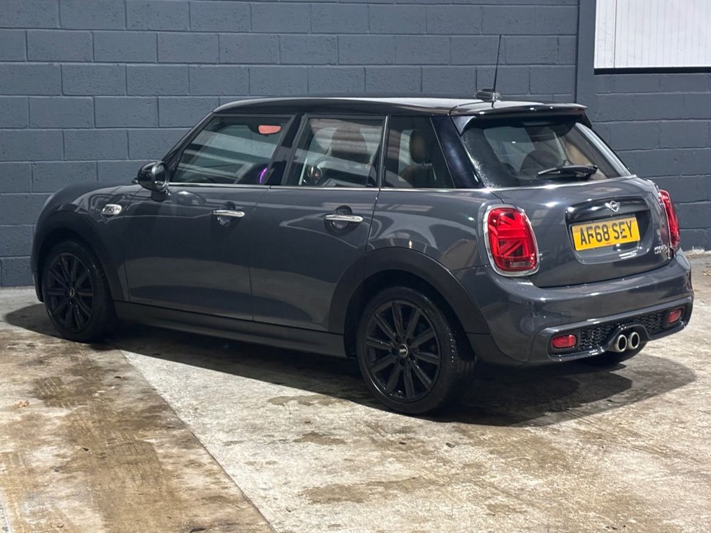 Used MINI Hatch 2018 for sale - 77336079: Photo 7