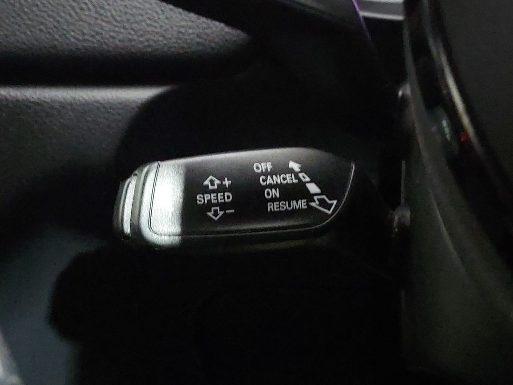 Used Audi Q3 2018 for sale - 77336074: Photo 17