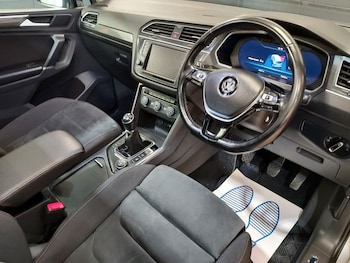 Used Volkswagen Tiguan 2016 for sale - 77336072: Photo