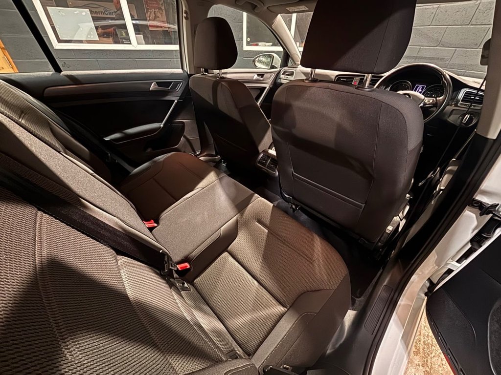 Used Volkswagen Golf 2017 for sale - 77620993: Photo 28