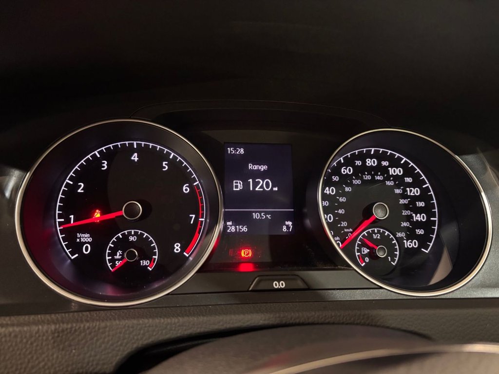 Used Volkswagen Golf 2017 for sale - 77620993: Photo 30