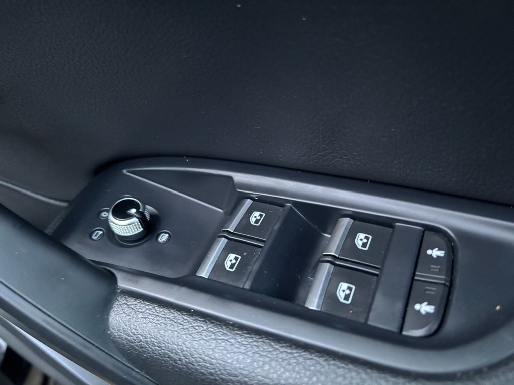 Used Audi Q5 2018 for sale - 77336086: Photo 39