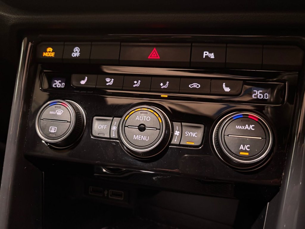 Used Volkswagen T-Roc 2019 for sale - 77655102: Photo 23