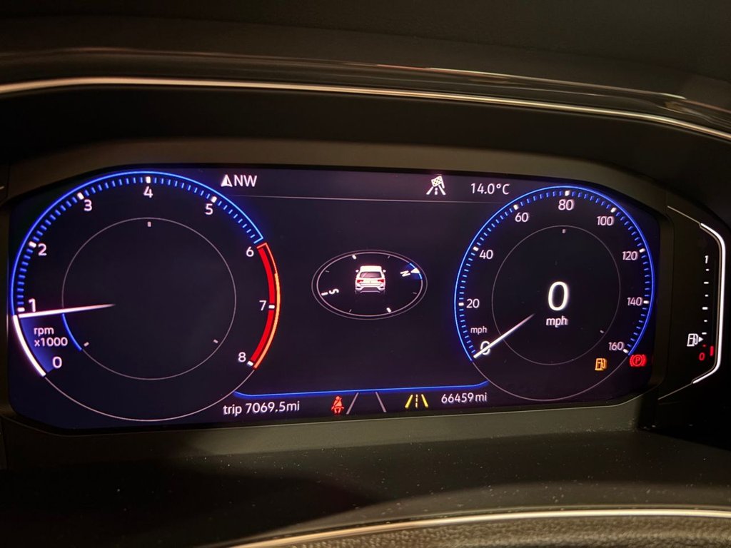 Used Volkswagen T-Roc 2019 for sale - 77655102: Photo 34