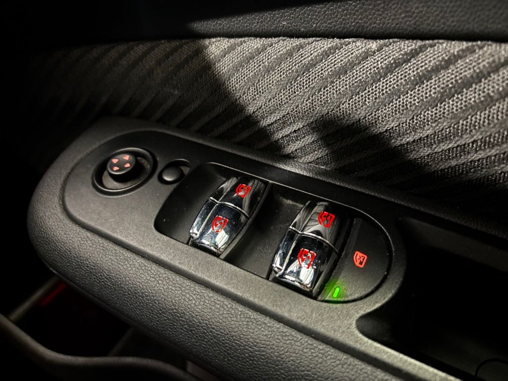 Used MINI Clubman 2016 for sale - 78110137: Photo 28