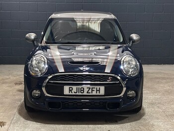 Used MINI Hatch 2018 for sale - 78943411: Photo