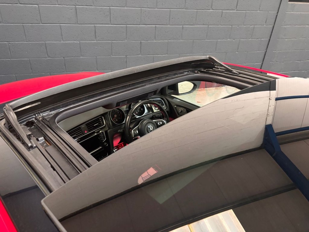 Used Volkswagen Golf 2014 for sale - 77557544: Photo 19