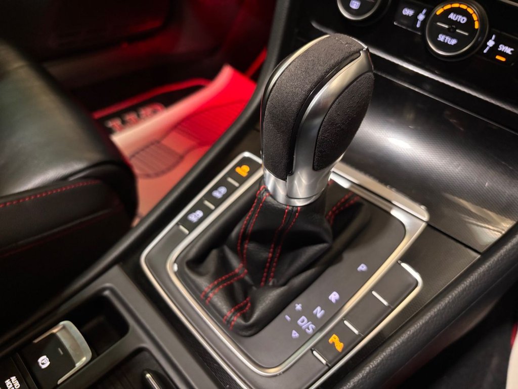 Used Volkswagen Golf 2014 for sale - 77557544: Photo 21