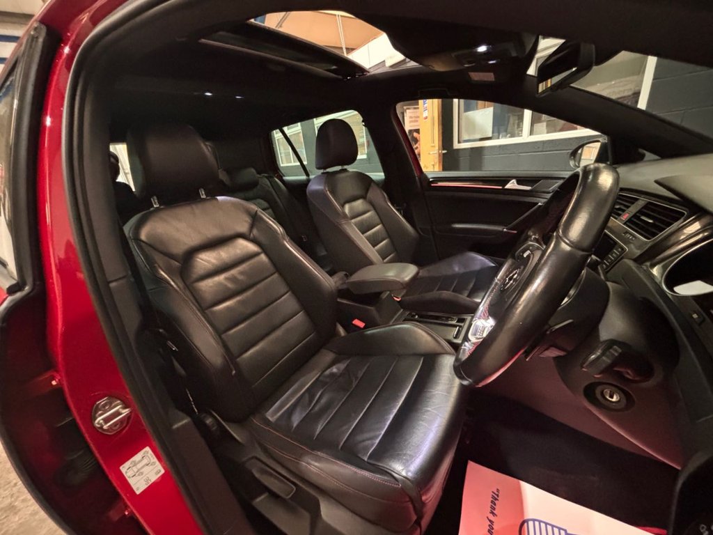 Used Volkswagen Golf 2014 for sale - 77557544: Photo 29