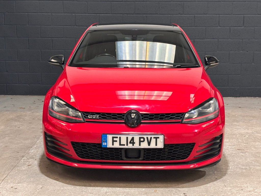 Used Volkswagen Golf 2014 for sale - 77557544: Photo 3