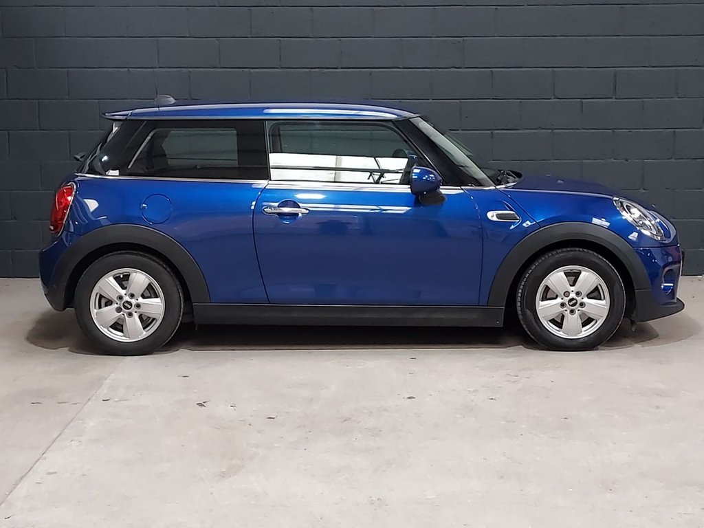 Used MINI Hatch 2019 for sale - 77336082: Photo 11