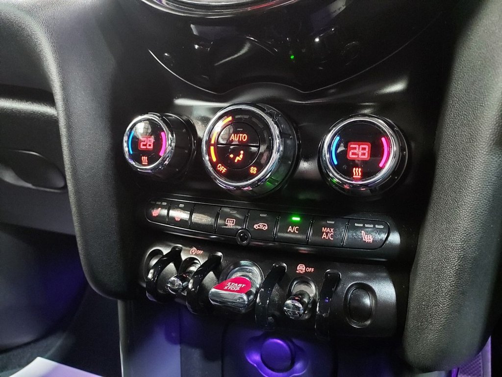 Used MINI Hatch 2019 for sale - 77336082: Photo 16