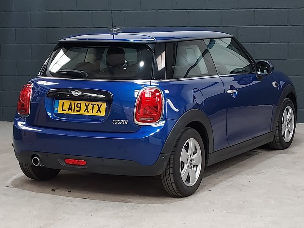 Used MINI Hatch 2019 for sale - 77336082: Photo 9