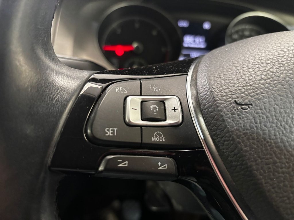 Used Volkswagen Golf 2015 for sale - 77919592: Photo 26