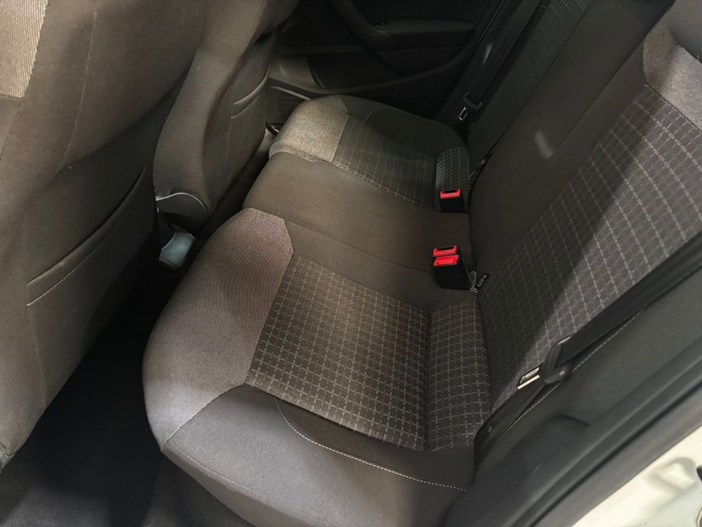 Used Volkswagen Polo 2016 for sale - 77720073: Photo 25